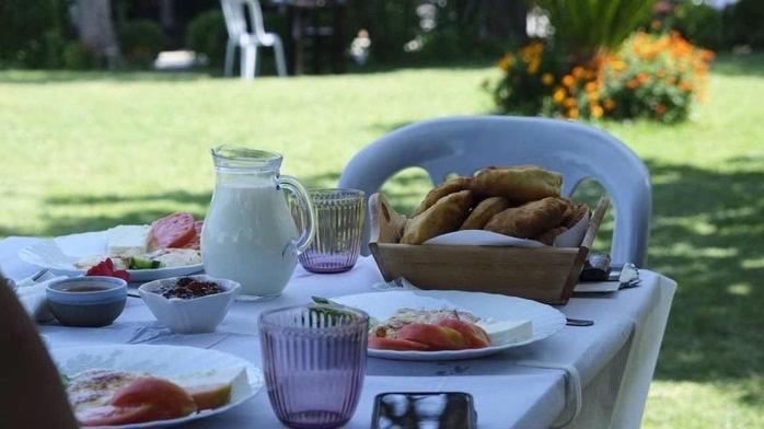 Merly Hotel Përmet Dış mekan fotoğraf