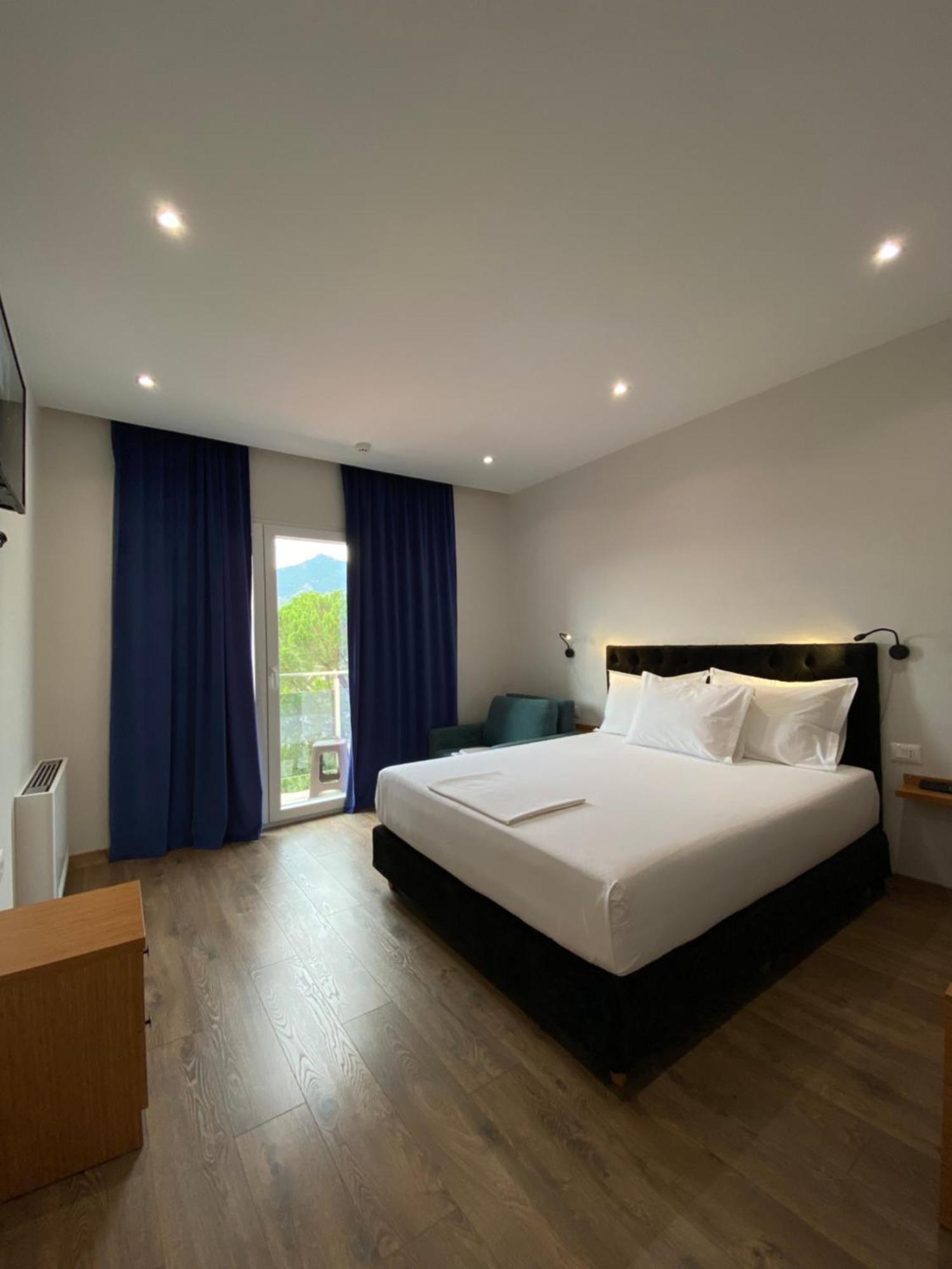 Merly Hotel Përmet Dış mekan fotoğraf